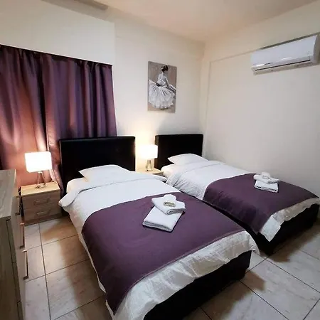 Tony'S Boutique Apartment Larnaca Exterior photo